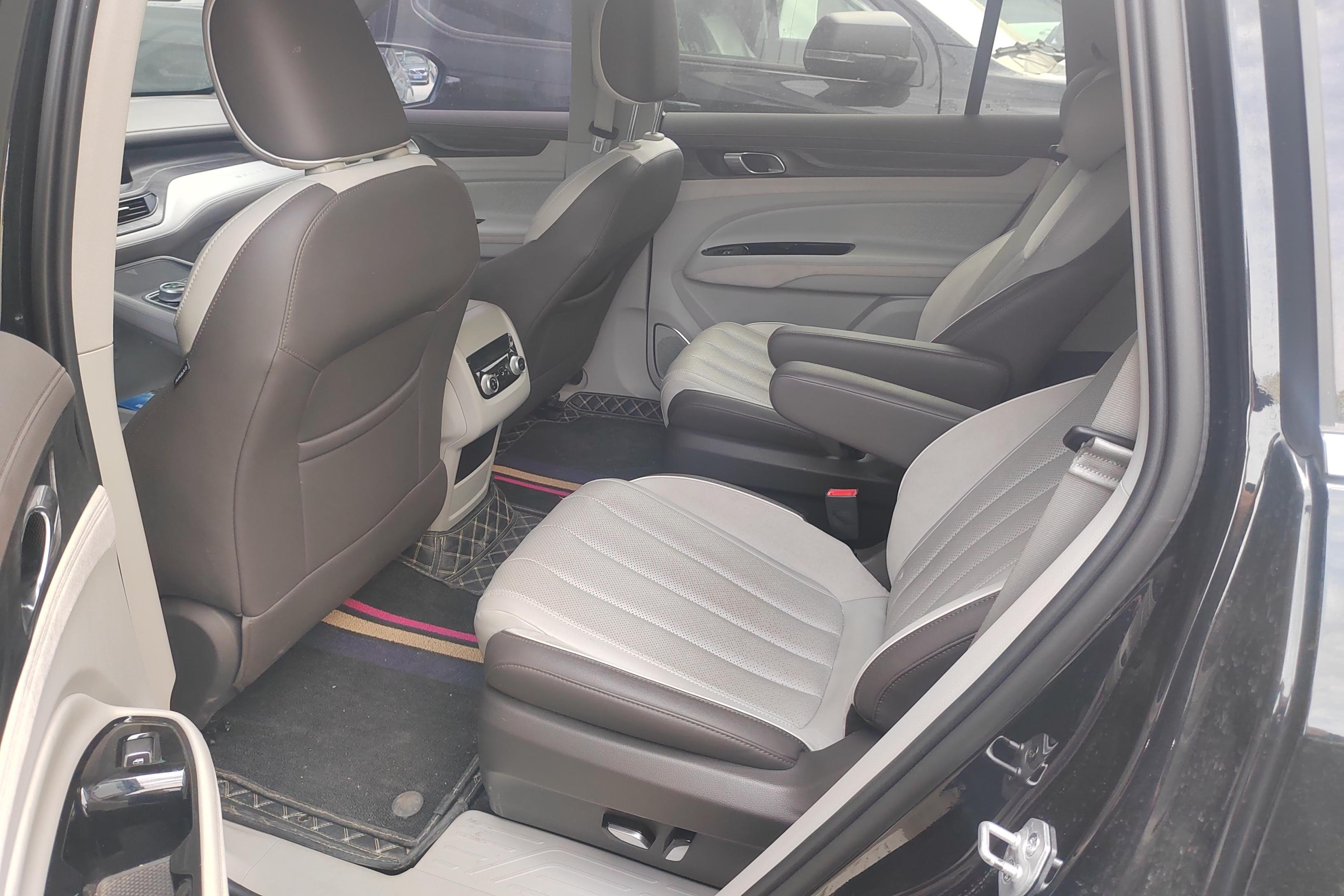 Ford Equator 2022 car image #14