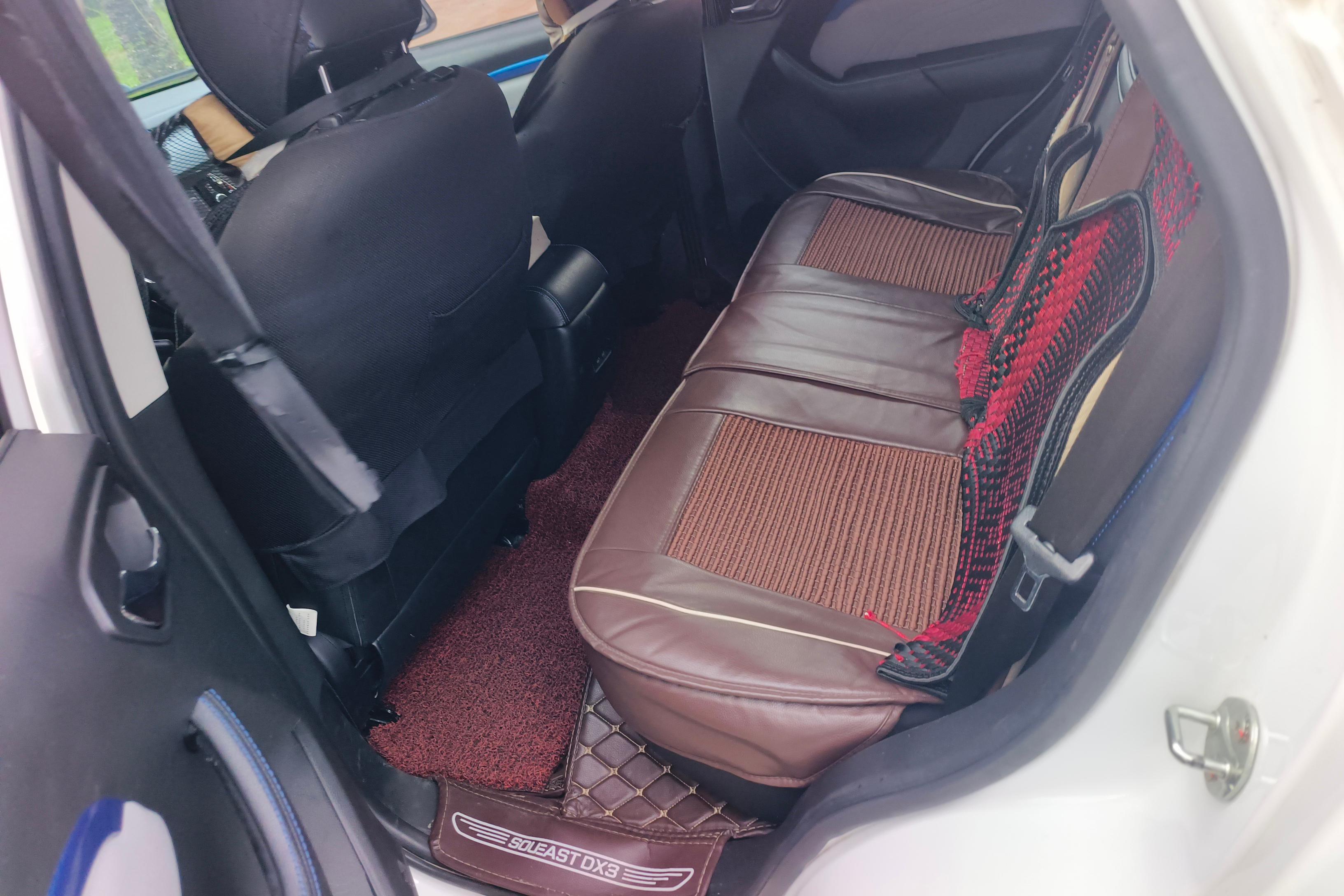 Soueast DX3 2018 #14 Soueast DX3 2018 car image #14