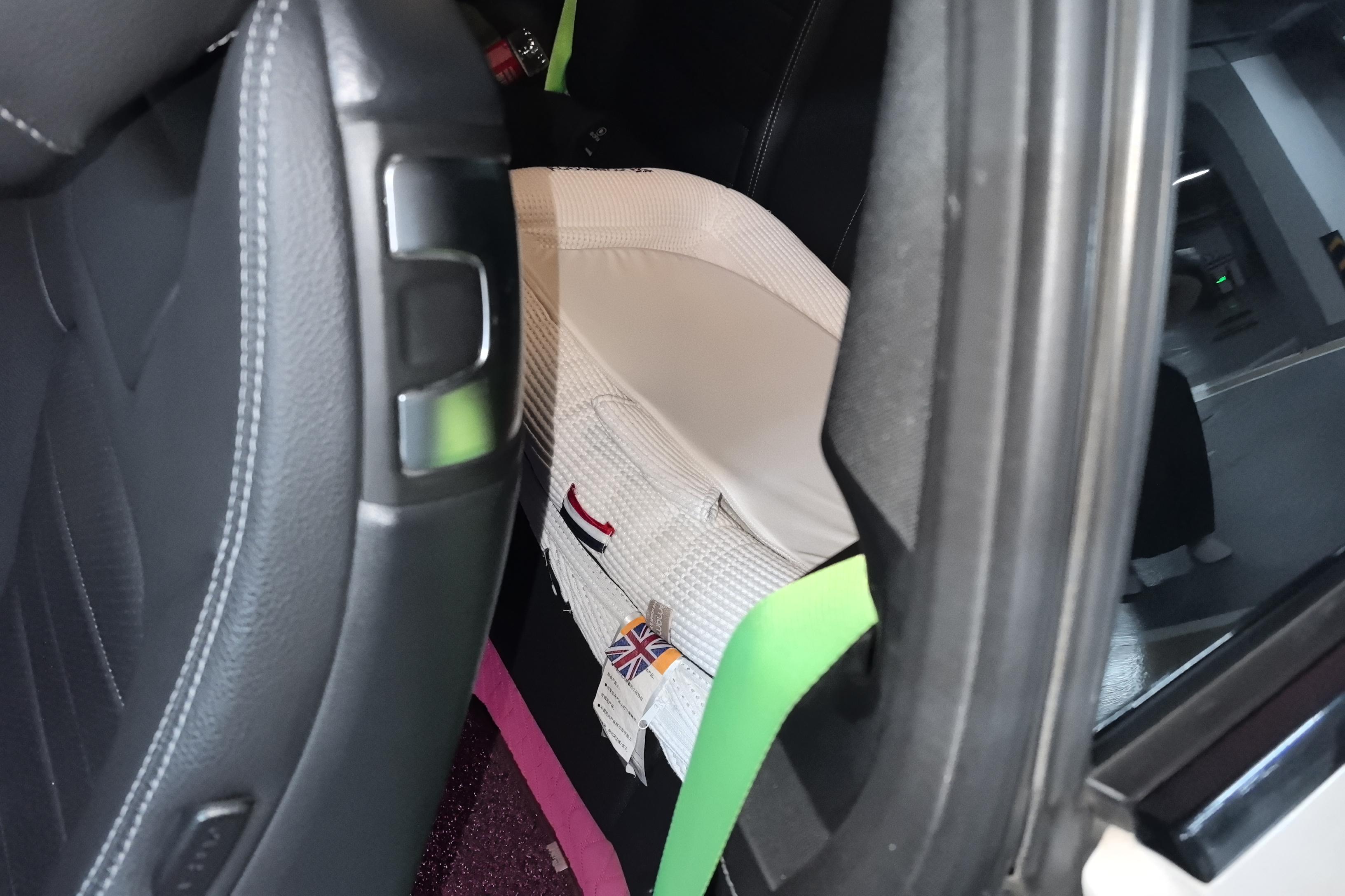 Mercedes-Benz C Class (Imported) 2020 car image #14