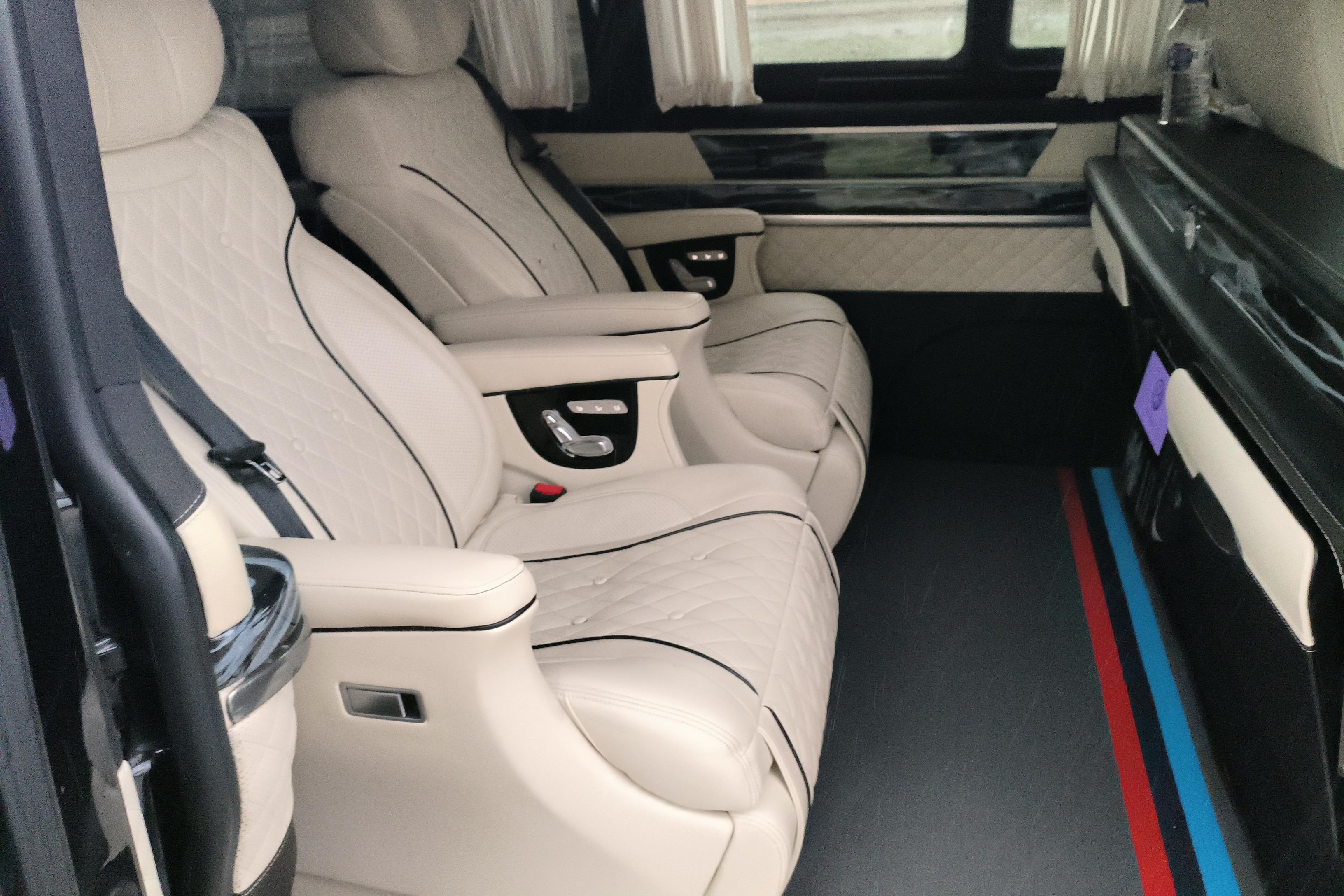 Volkswagen Caravelle 2020 car image #14