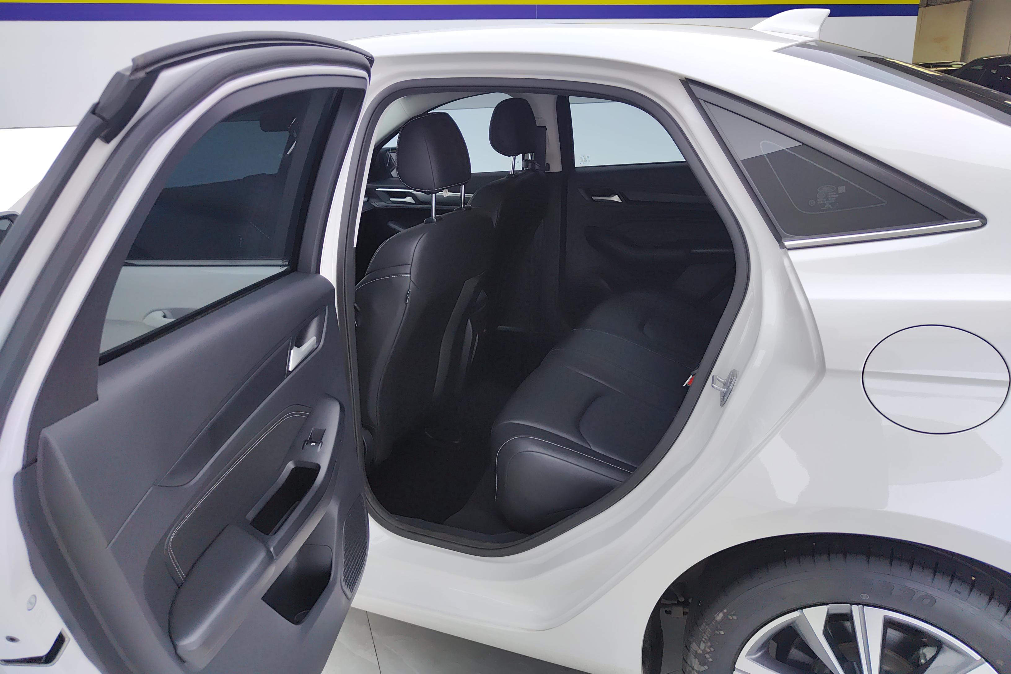 Ford Escort 2021 #14 Ford Escort 2021 immagine di auto #14