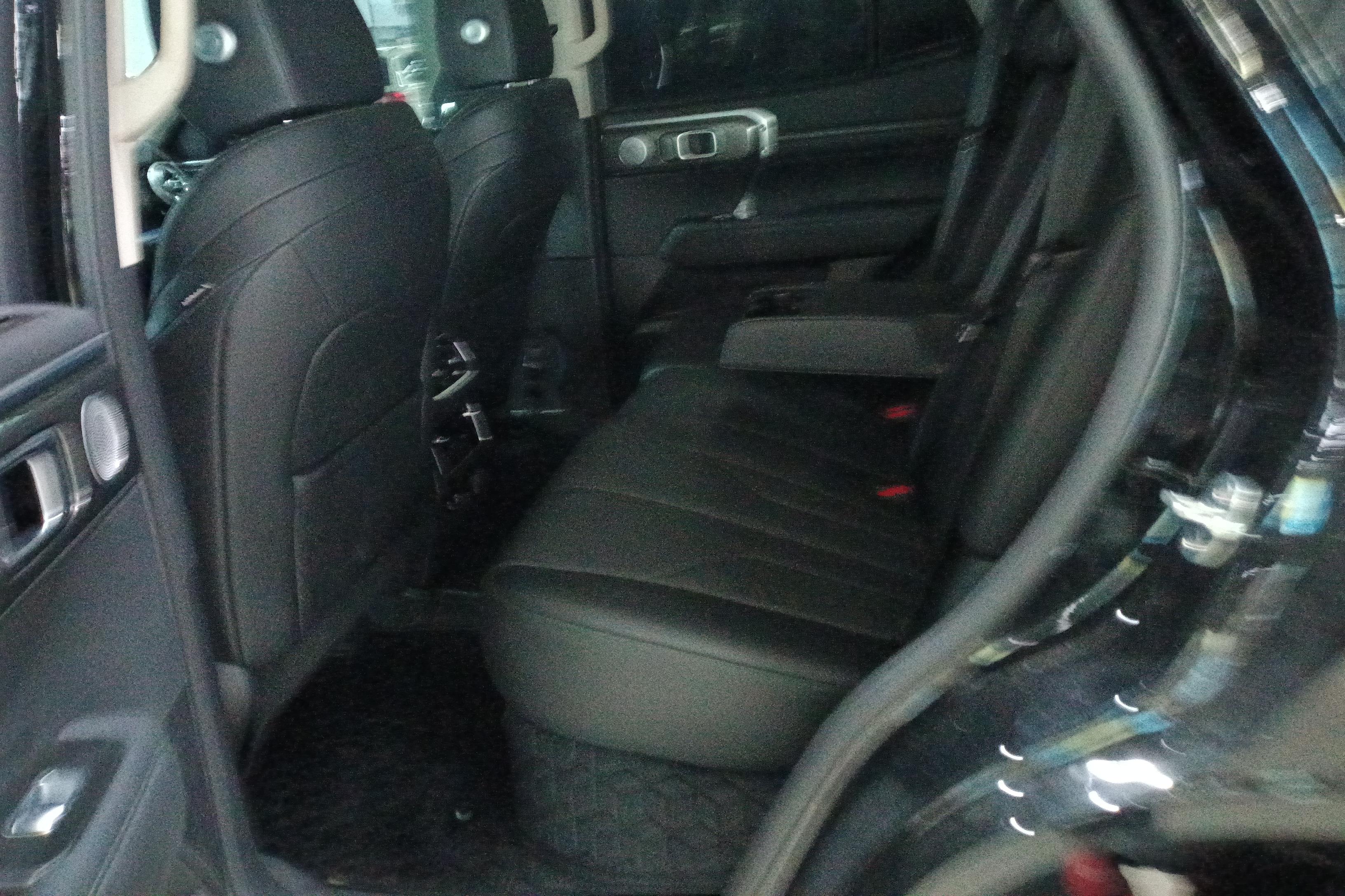 Tank 400 2024 car image #14