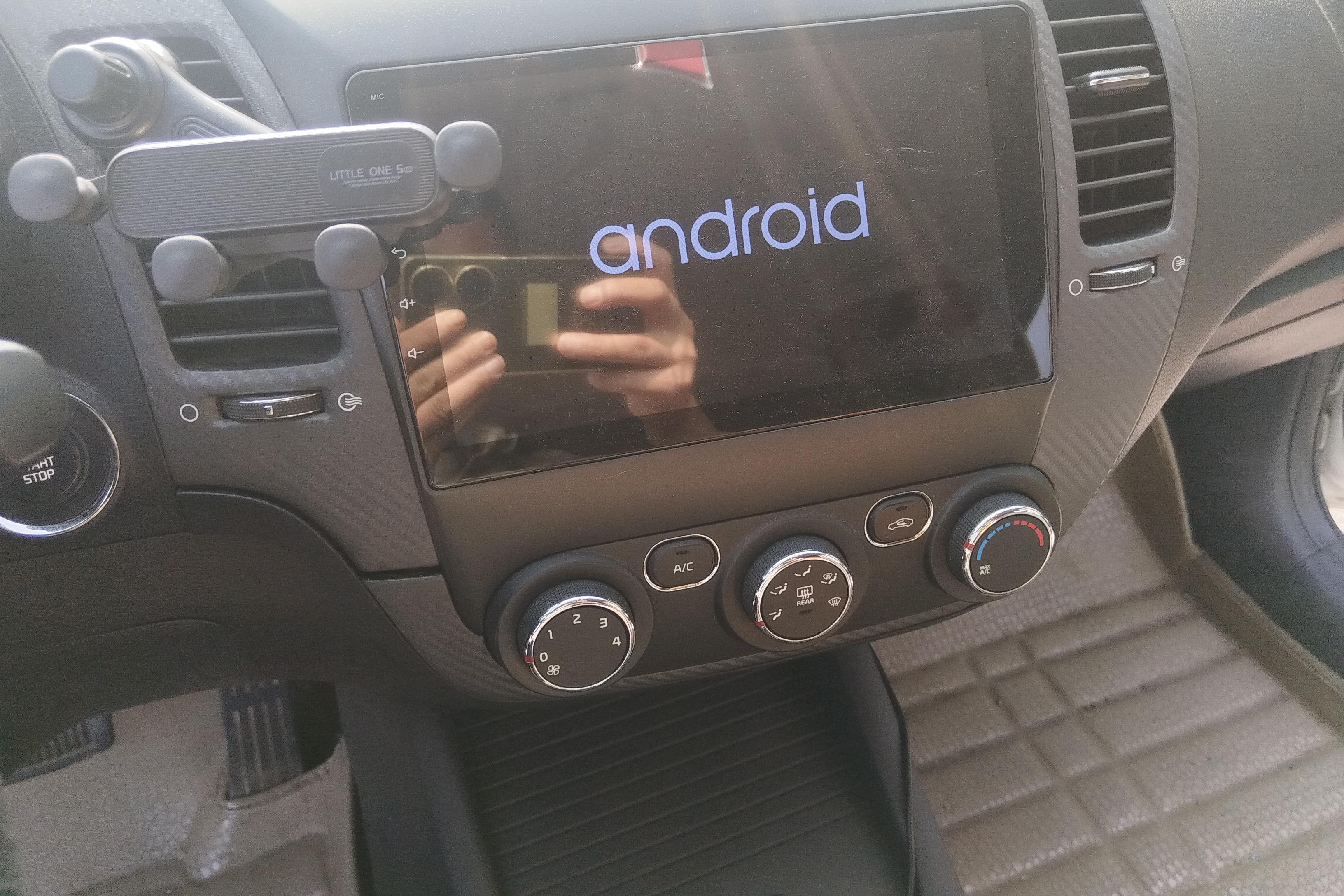 Kia Forte Koup 2014 car image #14