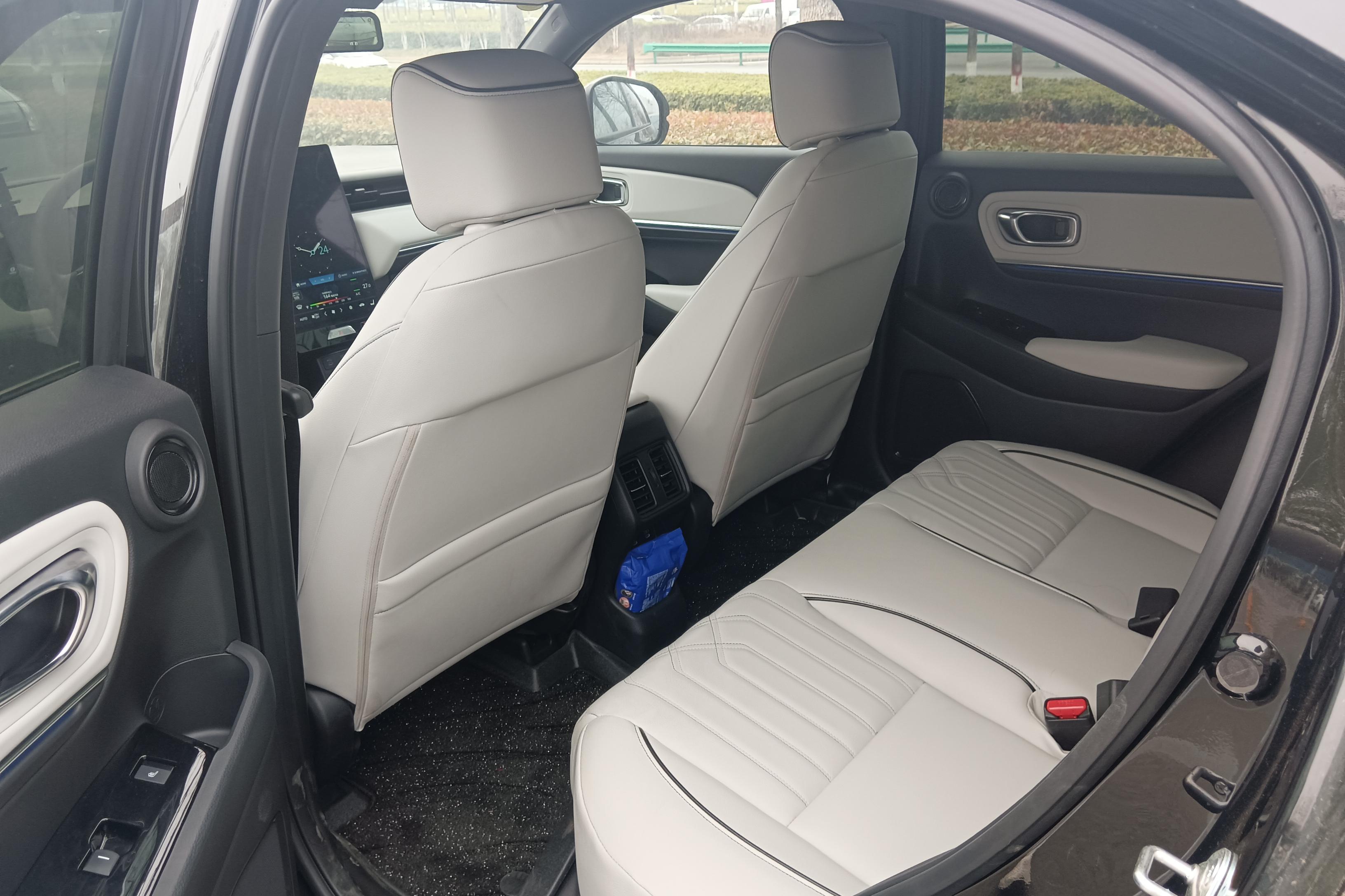 Honda e:NS1 2024 #14 Honda e:NS1 2024 car image #14