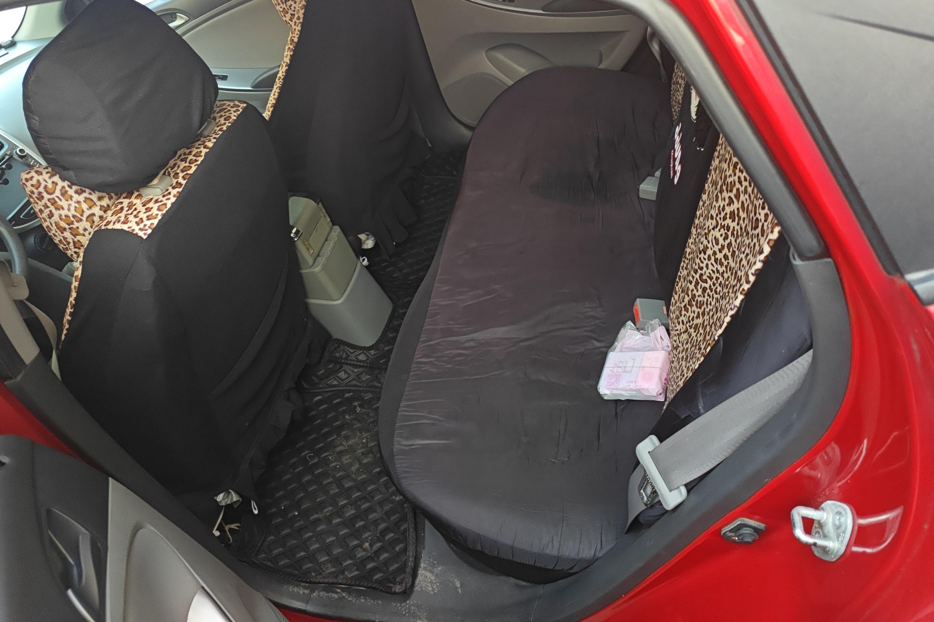 Hyundai Reina 2014 car image #14