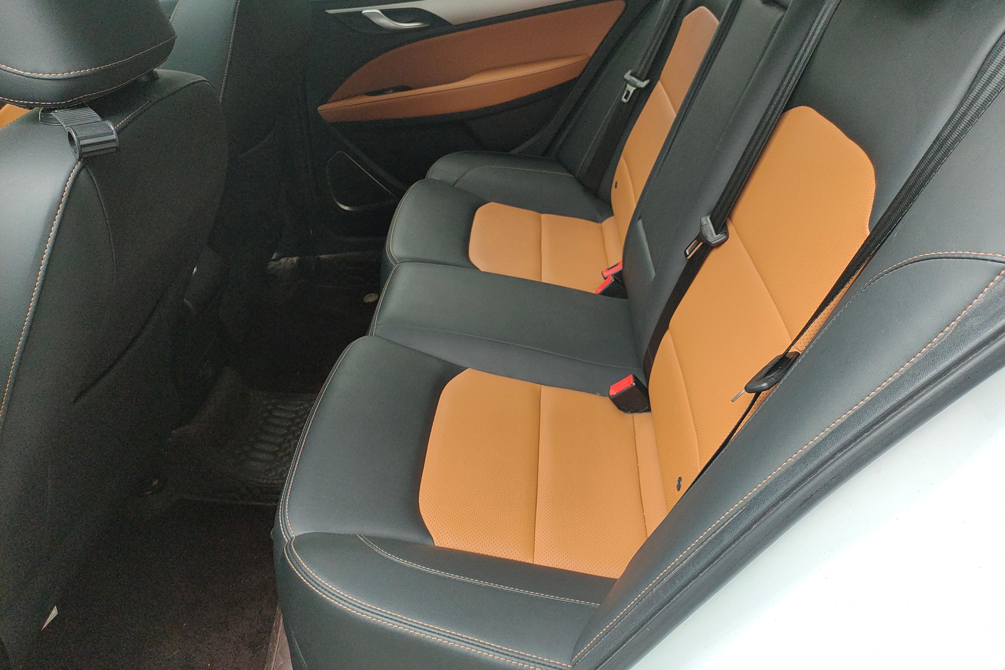 GEELY Vision S1 2019 car image #14