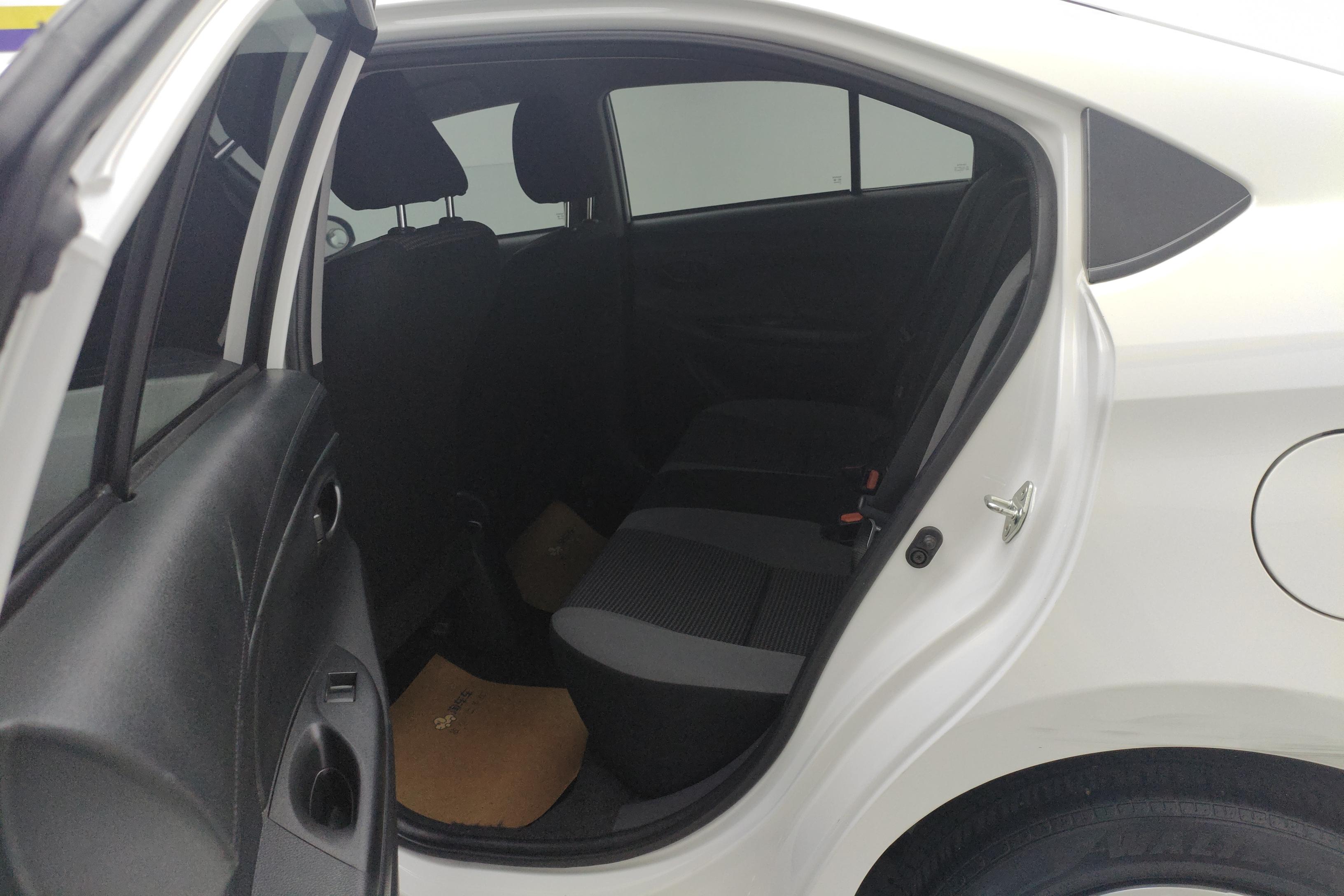 Toyota Vios 2021 immagine di auto #14