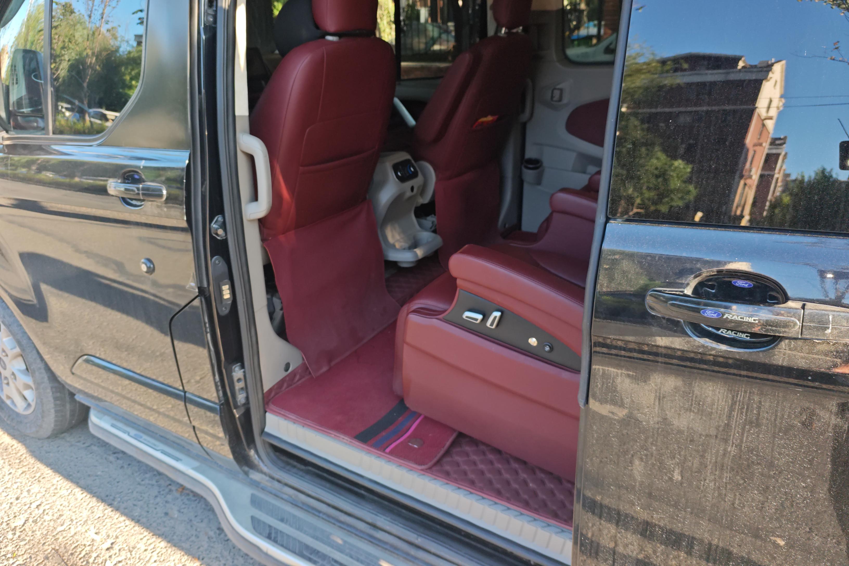 Ford Tourneo 2018 car image #14