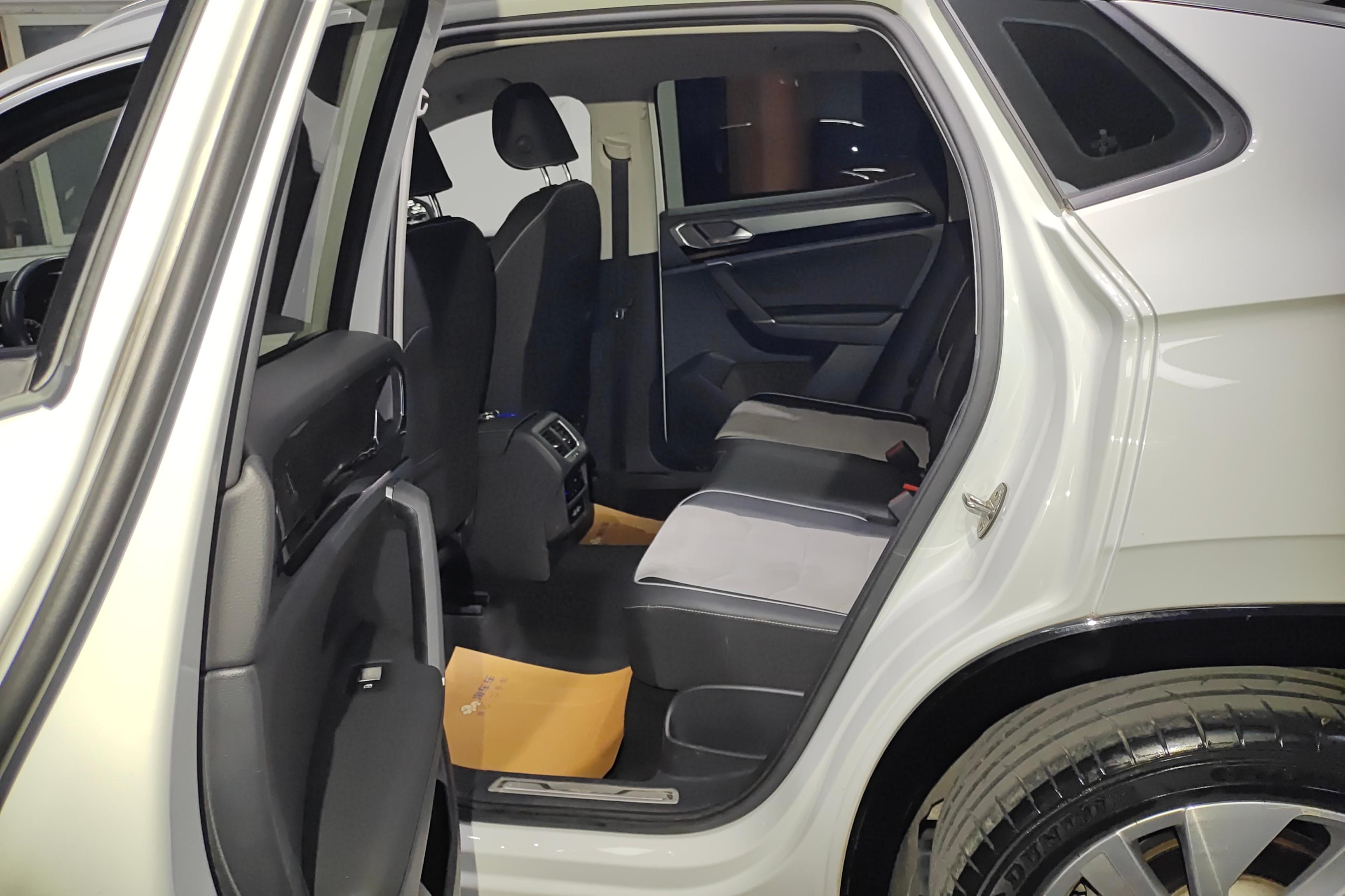 Volkswagen Tayron X 2020 #14 Volkswagen Tayron X 2020 car image #14