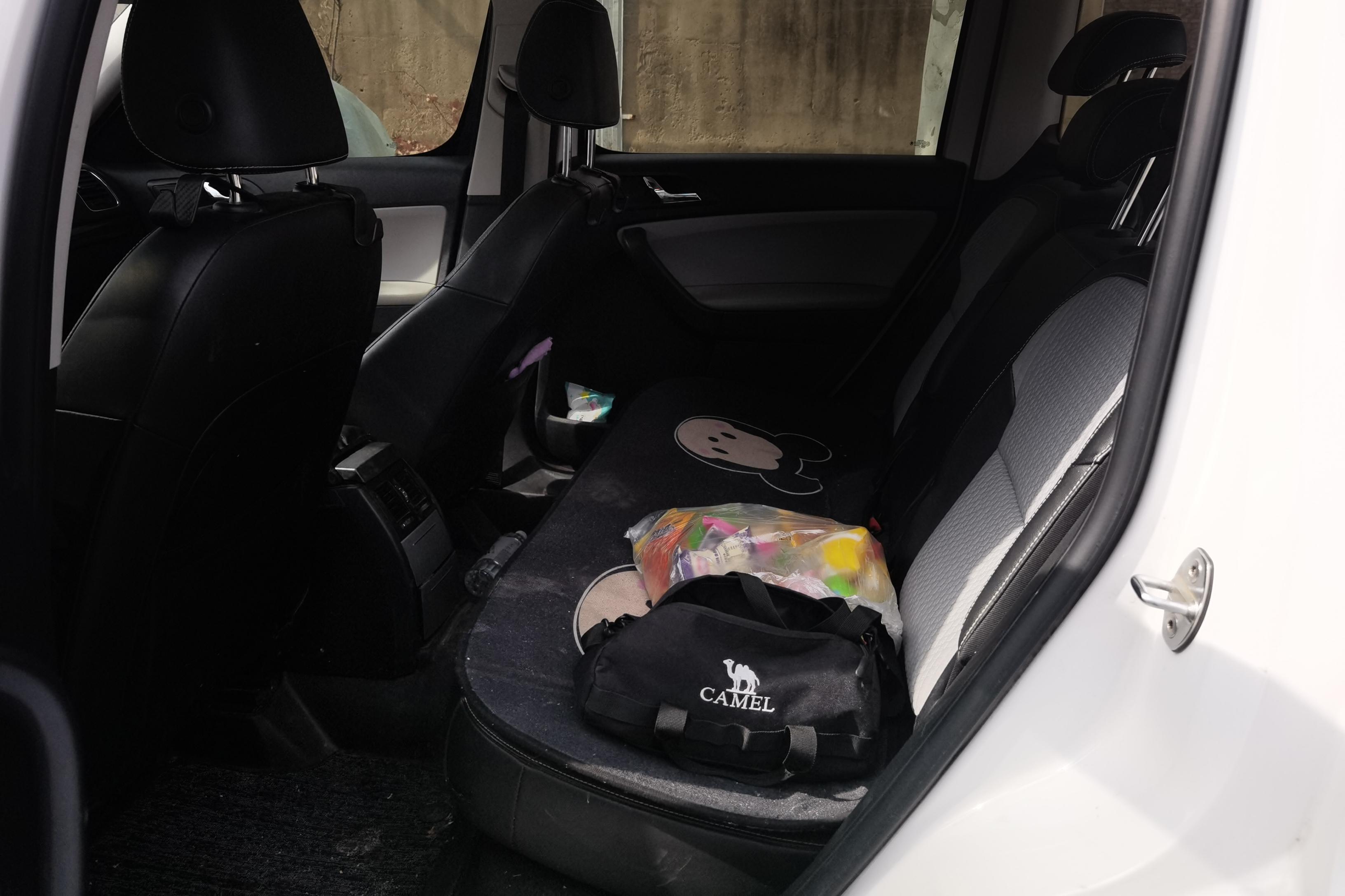 Skoda Yeti 2018 car image #14