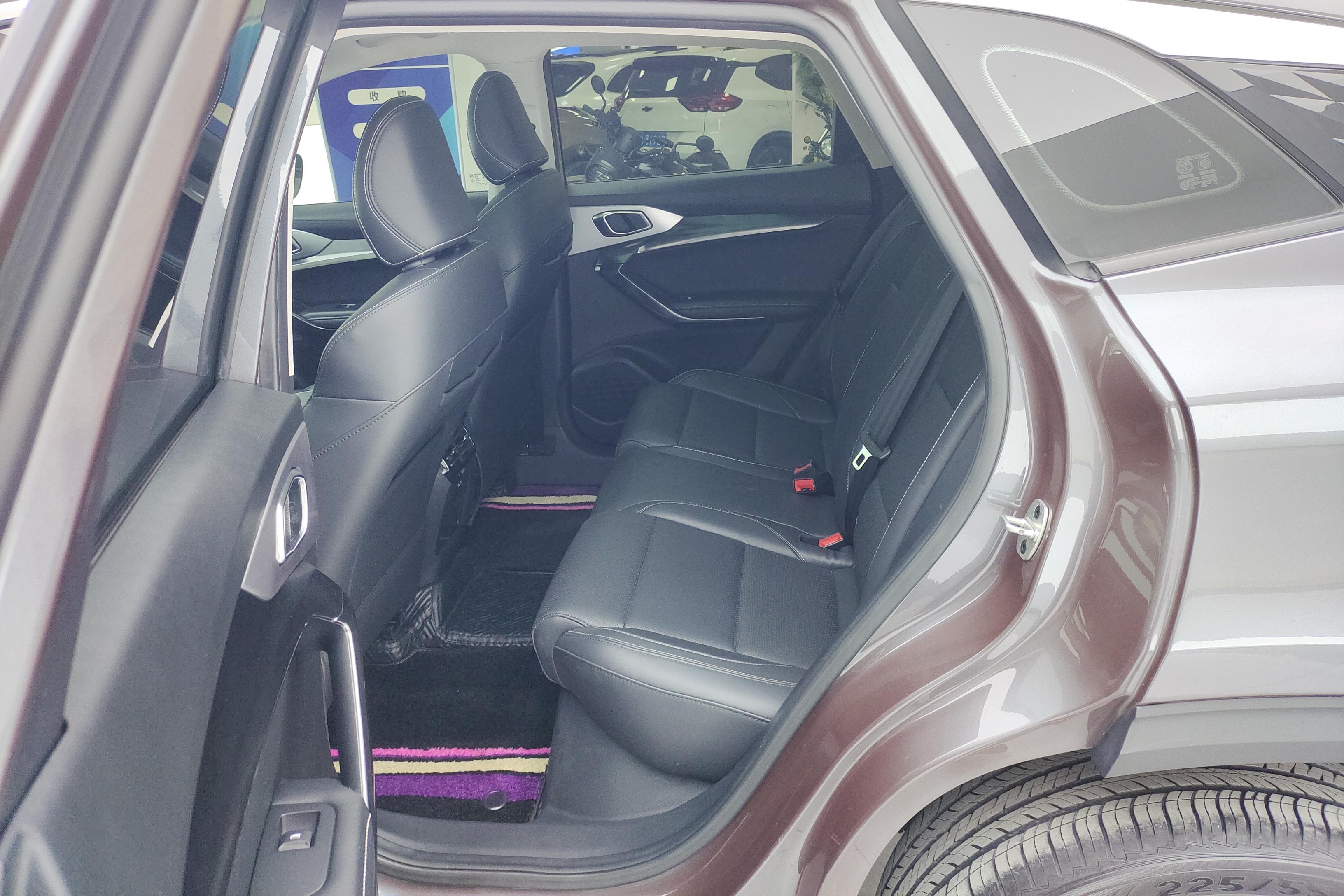 MG ES5 2022 car image #14