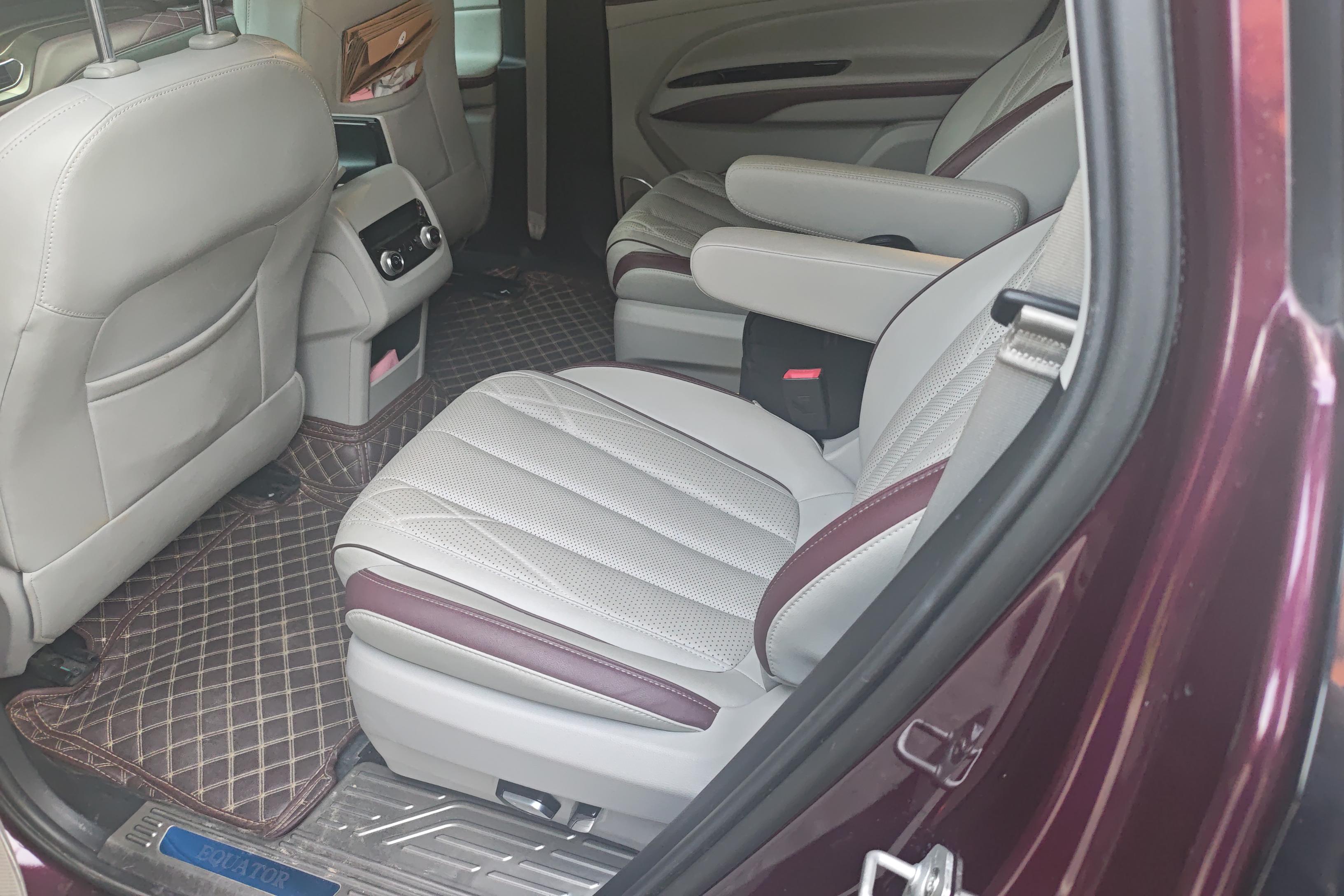 Ford Equator 2021 car image #14