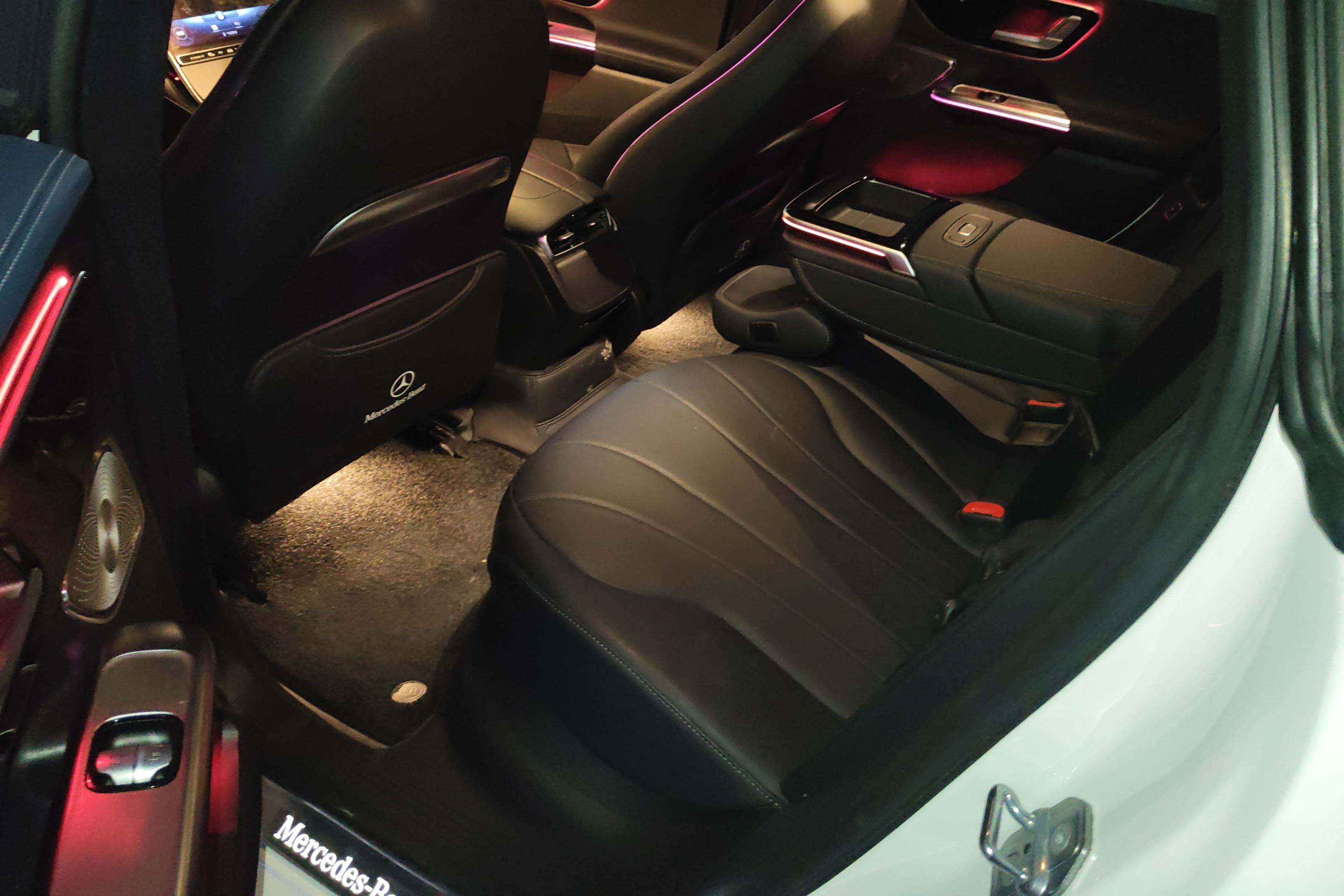 Mercedes-Benz EQE SUV AMG 2022 car image #14