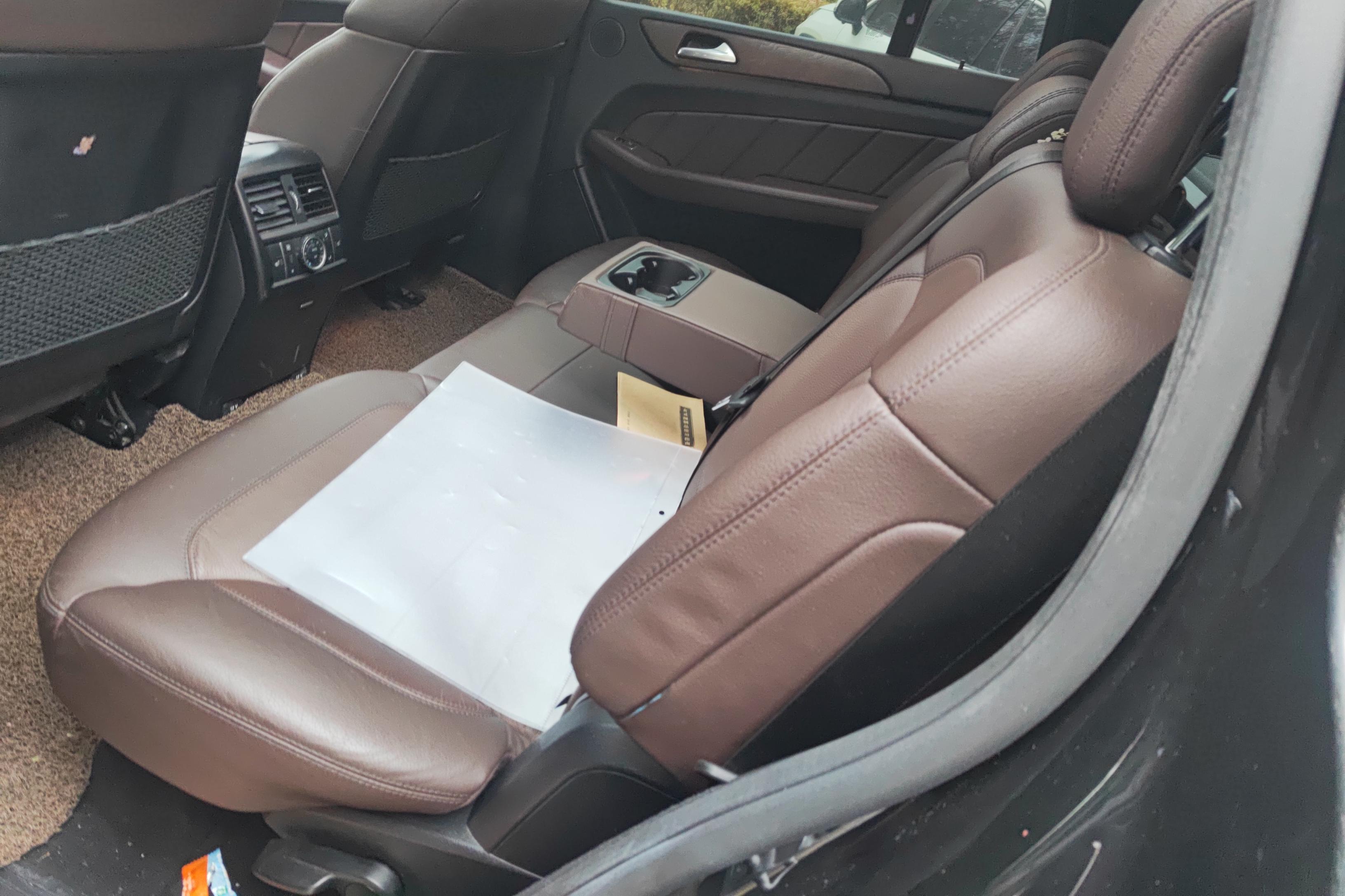 Mercedes-Benz GL Class 2015 immagine di auto #14