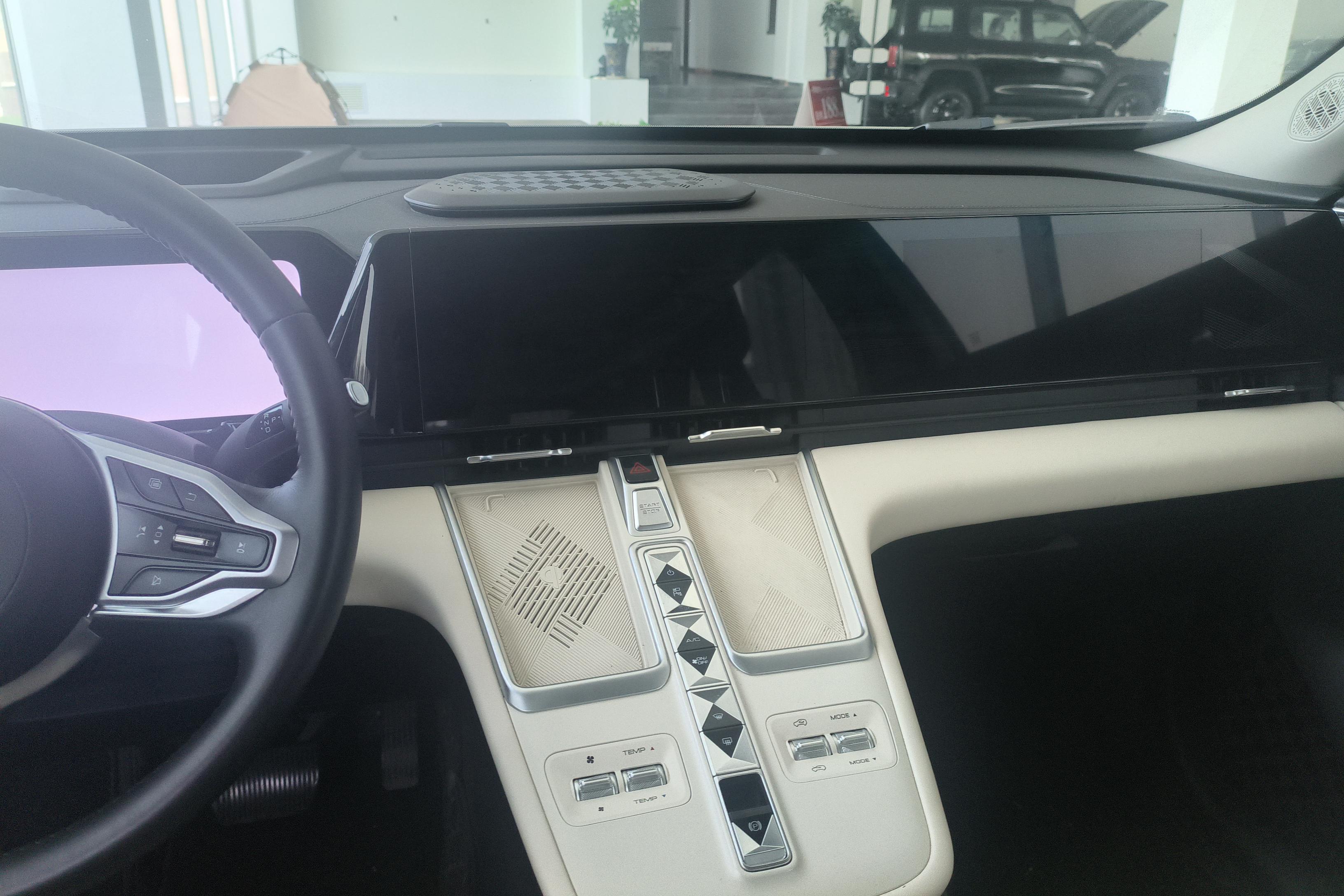 Haval Fierce Dragon MAX 2023 #14 Haval Fierce Dragon MAX 2023 car image #14