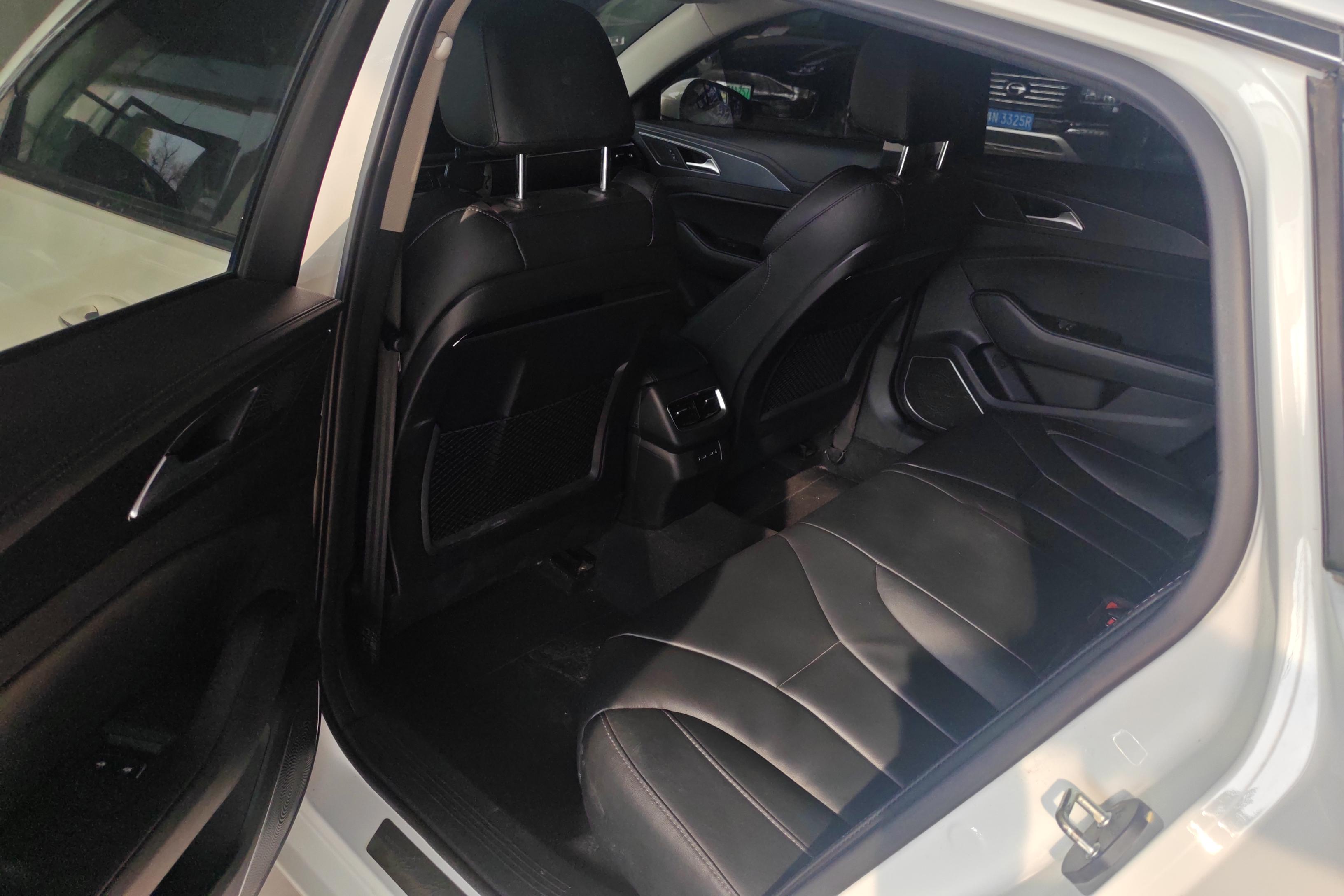 HongQi H5 2021 #14 HongQi H5 2021 car image #14