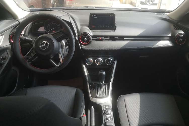 Mazda CX-3 2019 car image #14