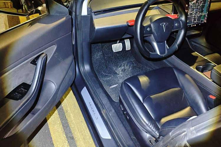 特斯拉 Model 3(进口) 2019 汽车图片 #14