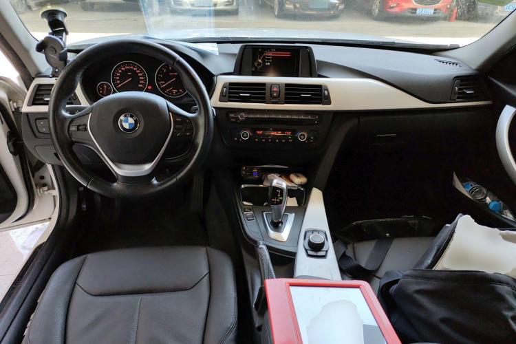 BMW 3 Series (Imported) 2016 #14 BMW 3 Series (Imported) 2016 imagen de coche #14