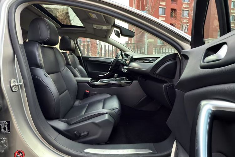 Citroen C5 2018 imagem de carro #14