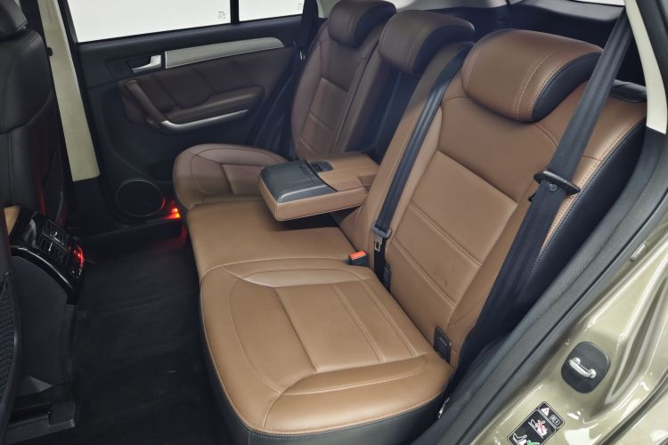 Haval H8 2018 car image #14