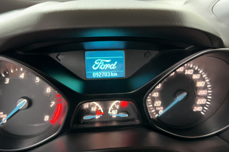 Ford Kuga 2015 #14 Ford Kuga 2015 imagem de carro #14