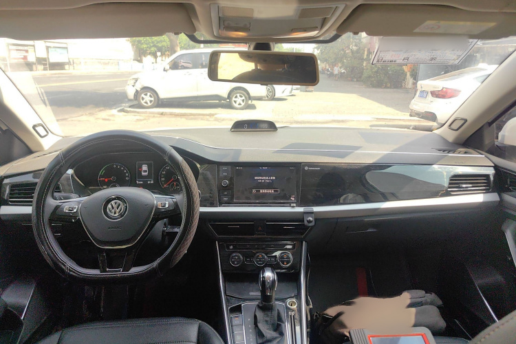 Volkswagen Lavida Pure Electric 2021 #14 Volkswagen Lavida Pure Electric 2021 car image #14