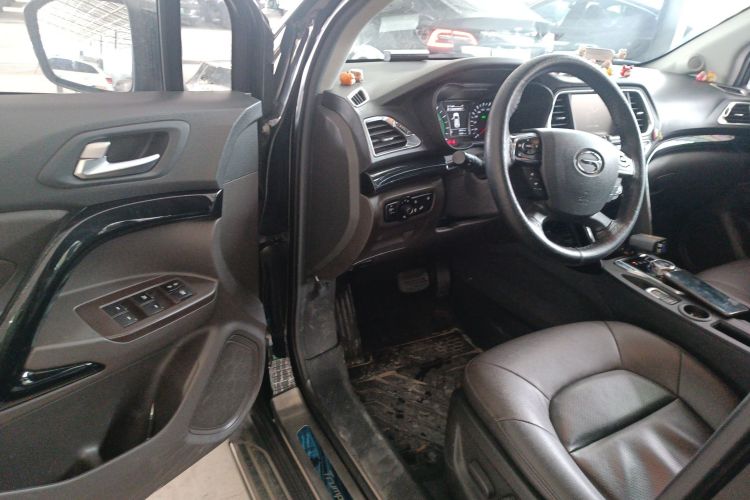 GAC Trumpchi GS4 New Energy 2018 #14 GAC Trumpchi GS4 New Energy 2018 car image #14