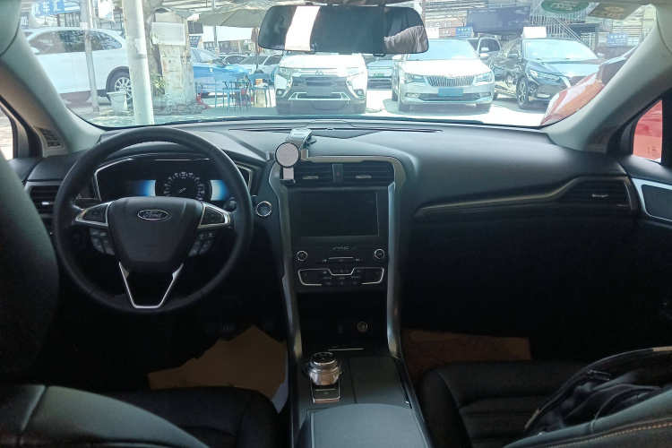 Ford Mondeo New Energy 2020 car image #14