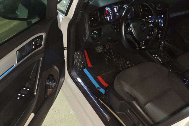 Volkswagen Golf Pure Electric 2021 #14 Volkswagen Golf Pure Electric 2021 image de voiture #14