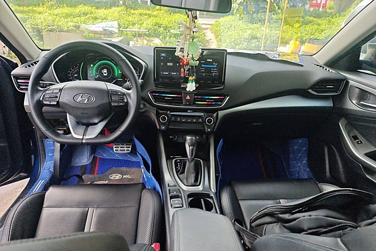 Hyundai Lafesta 2019 car image #14