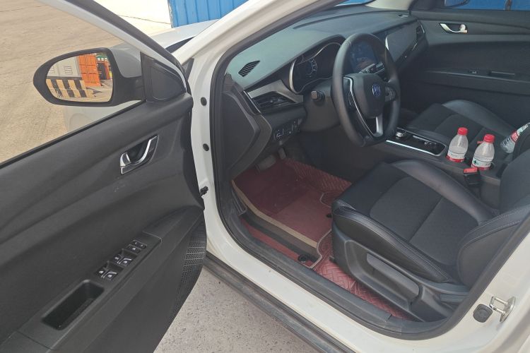 Changan Eado EV 2022 #14 Changan Eado EV 2022 car image #14