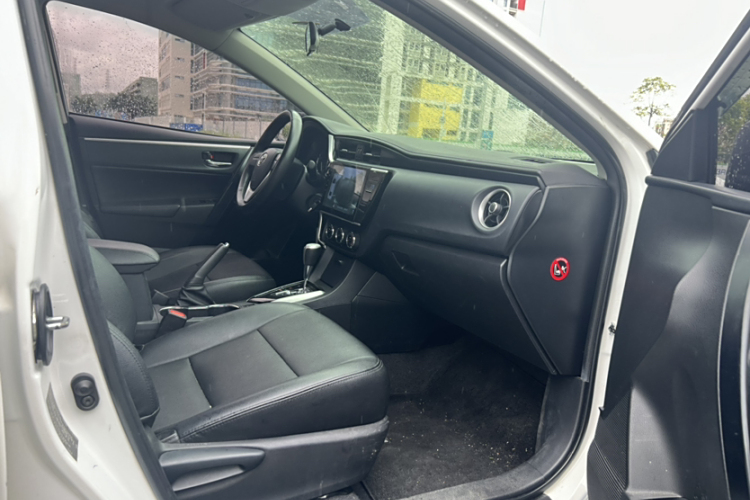 丰田 卡罗拉 2019 汽车图片 #14