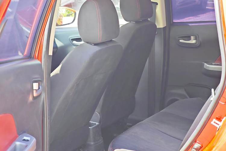 Changan BenBen 2015 #14 Changan BenBen 2015 صورة سيارة #14