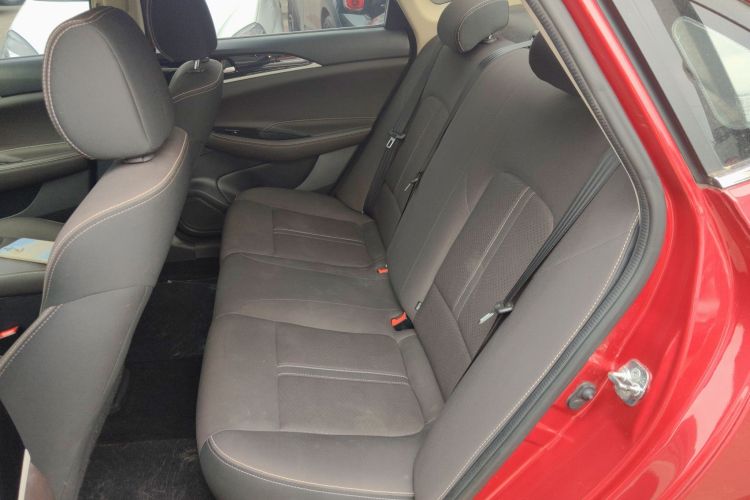 Changan Eado DT 2018 car image #14