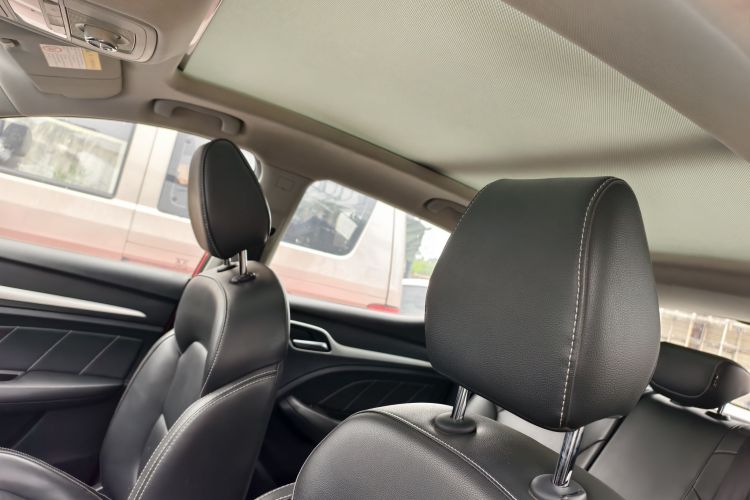 MG ZS 2019 #14 MG ZS 2019 car image #14
