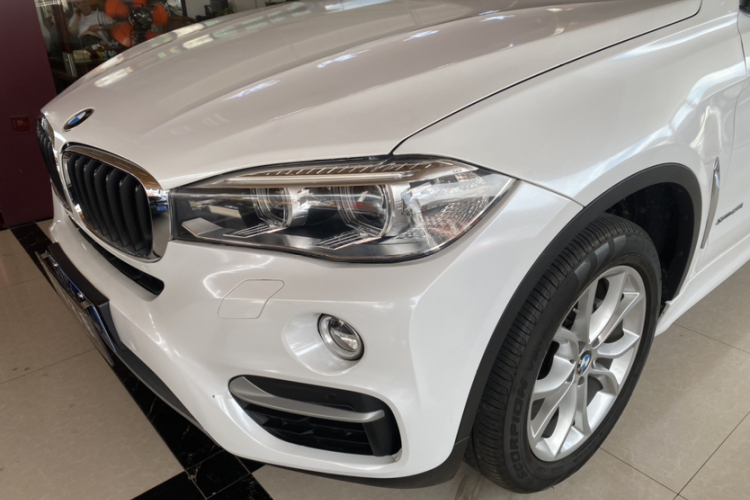 BMW X6 2016 immagine di auto #14