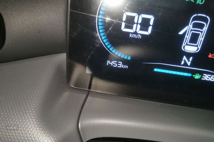 零跑汽车 零跑T03 2025 汽车图片 #14