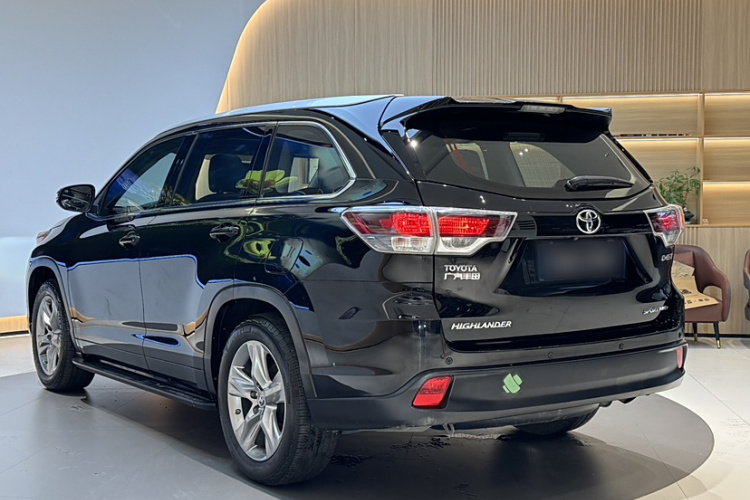 Toyota Highlander (Imported) 2016 car image #14