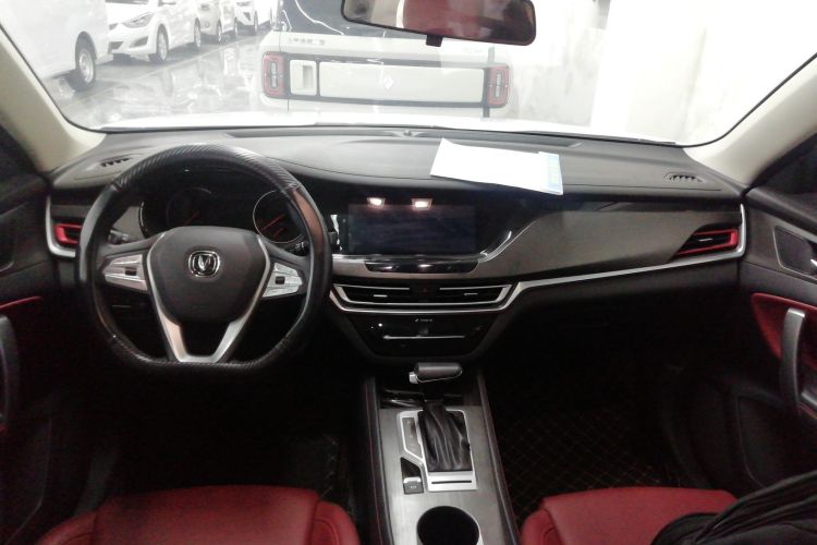 Changan CS35MAX 2019 car image #14