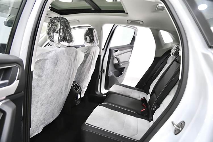 Volkswagen Tayron X #14 Volkswagen Tayron X car image #14