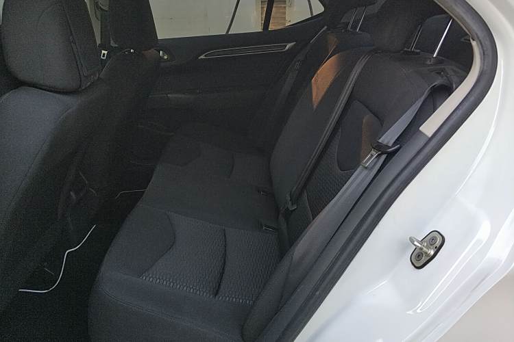 Citroen C4L 2016 #14 Citroen C4L 2016 image de voiture #14