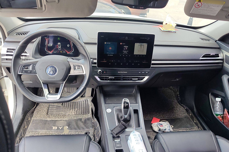 BYD Qin Pro 2019 #14 BYD Qin Pro 2019 car image #14