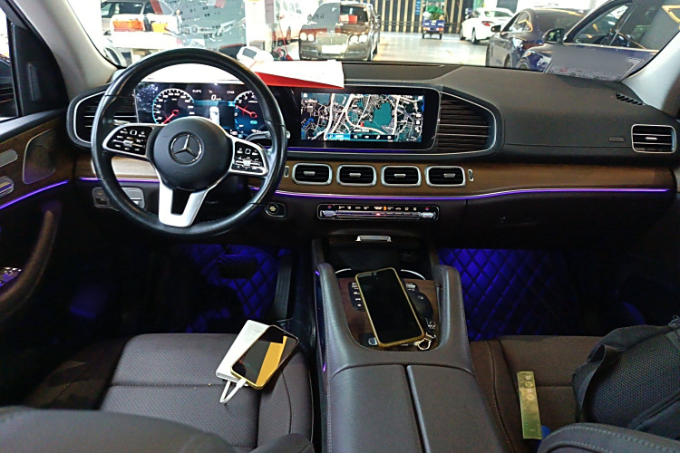 Mercedes-Benz GLE Class New Energy 2022 car image #14