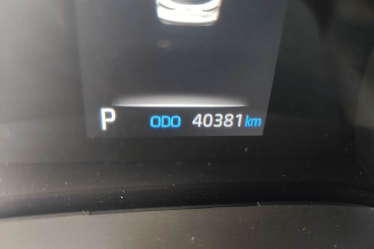 Toyota Granvia 2023 immagine di auto #14