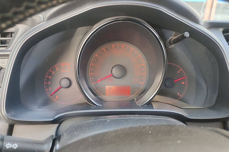 Honda Fit (Imported) 2015 image de voiture #14