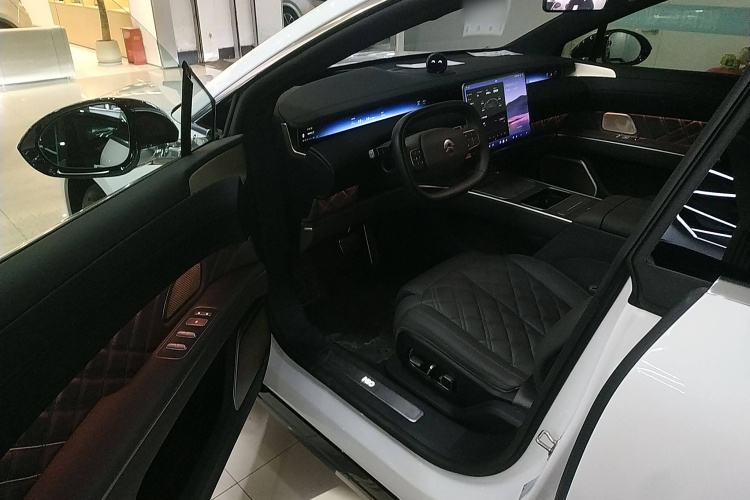 NIO ET9 2024 изображение автомобиля #14