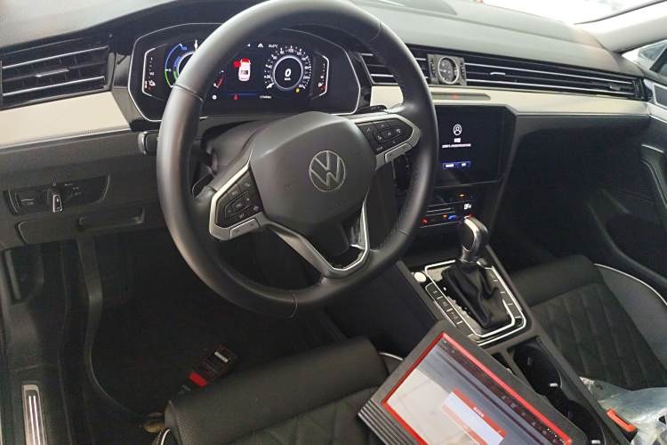 Volkswagen Magotan GTE 2024 car image #14