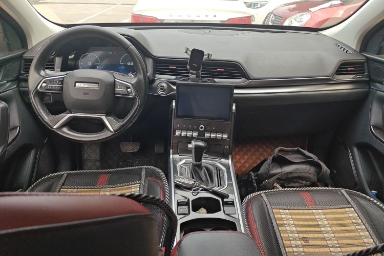 Haval H4 2018 car image #14