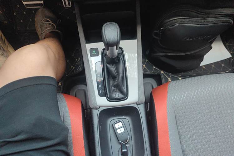 Honda LIFE 2021 car image #14